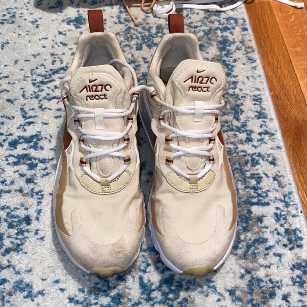 Nike React Air Maxes (fits like a 6.5)